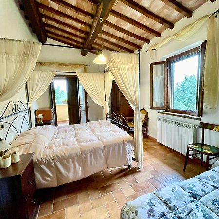 Villa La Casa Di Gelsomino à Massa Martana Extérieur photo